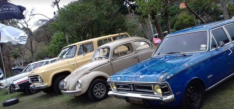 Read more about the article Petrópolis recebe encontro de carros antigos neste fim de semana